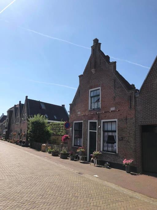 De Scheve Deur Villa Vollenhove Eksteriør billede